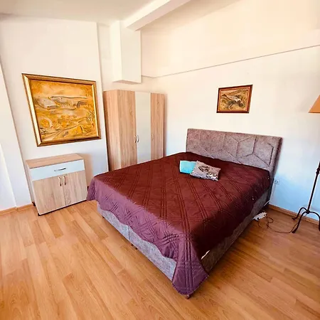 Le Petit Loft Apartment Varna